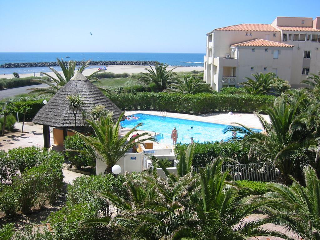 Savanna Beach Агде Екстериор снимка
